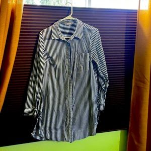 Button down tunic size large